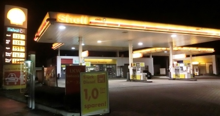 Shell-Tankstelle in Bochum - Foto © Gerhard Hofmann für Solarify