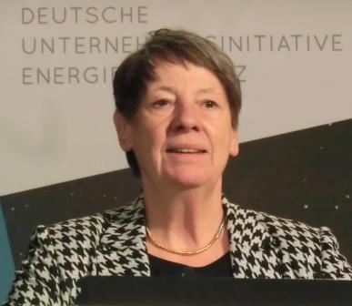 Barbara Hendricks vor DENEFF-Jahresauftaktkonferenz - Foto © Gerhard Hofmann, Agentur Zukunft