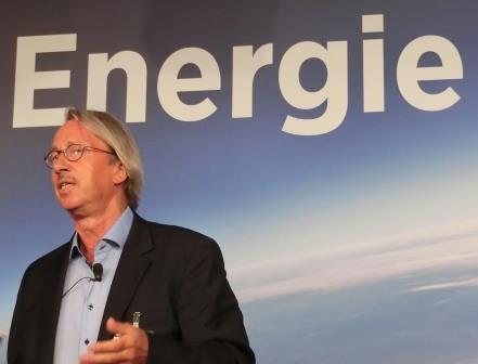 Carl A. Fechner auf der 7. Handelsblatt Jahrestagung Erneuerbare Energie - Foto © Gerhard Hofmann, Agentur Zukunft für Solarify 