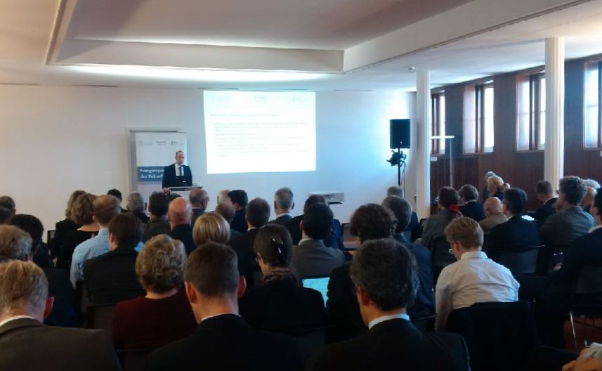 Schlussplenum der ESYS-Jahresveranstaltung 2016 in der Berliner Leibniz-Niederlassung - Foto © Gerhard Hofmann, Agentur Zukunft für Solarify