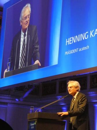 Henning Kagermann Rede 2017 - Foto © Gerhard Hofmann, Agentur Zukunft für Solarify.JPG