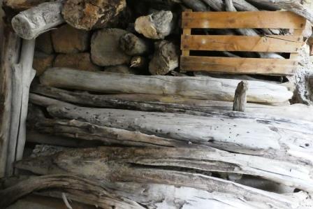 Kaminholz, alt - Foto © Gerhard Hofmann, Agentur Zukunft für Solarify