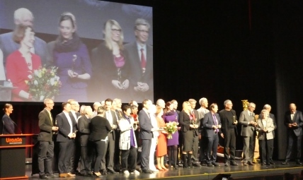 Alle Urania-Preisträger auf der Bühne - Foto © Gerhard Hofmann, Agentur Zukunft für Solarify