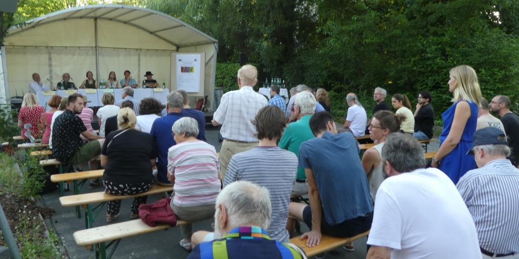 Wortmeldung - Foto © Gerhard Hofmann, Agentur Zukunft für Solarify