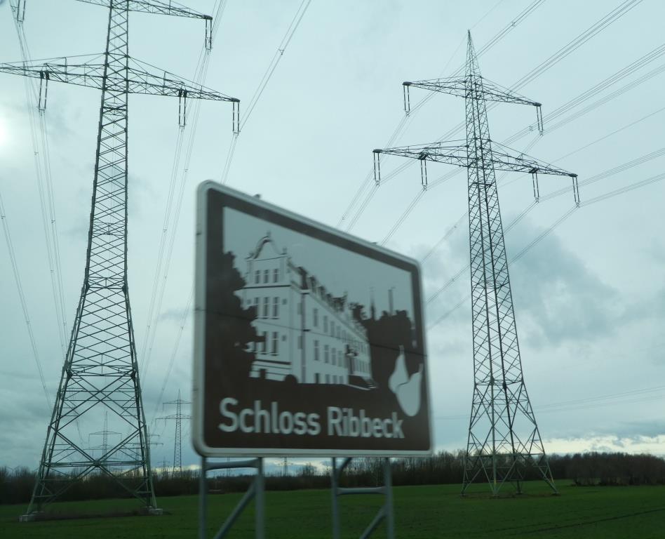 Strommasten bei Ribbeck im Havelland - Foto © Agentur Zukunft für Solarify