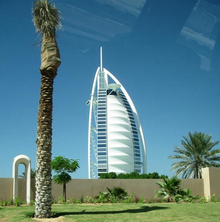 Hotel Burgj Al Arab, Dubai - Foto © Gerhard Hofmann für Solarify