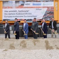 v.l.n.r.: Andreas Kuhlmann (DSD), Mathias Kulich (ARAplus), Jürgen Secklehner (ARAplus/TriPlast), DI Kurt Bernegger (Bernegger/TriPlast), Kurt Bernegger (Bernegger), Denis Völler (DSD/TriPlast), Hubert Rammer (Bernegger), Michael Buchberger (TriPlast)