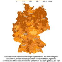 Abbildung: Szenario 2033: Wie viel Wertschöpfung Windenergie- und Photovoltaikanlagen den Standortregionen mindestens bringen. Erstellt mit Datawrapper.